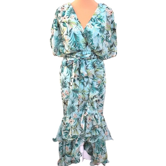 AMTIOUS Floral Print VNeck Short Sleeve Tie Waist Ruffled Maxi Dress Small - Picture 1 of 11